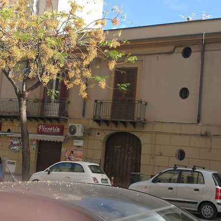 Corte Dei Re Di Palermo Apartment Екстер'єр фото